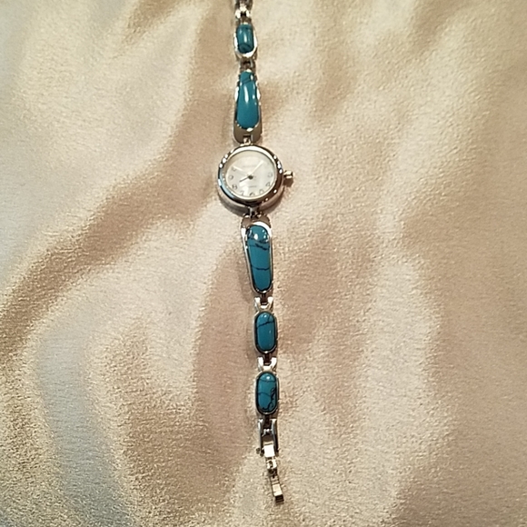 Persona Watch - Picture 2 of 6